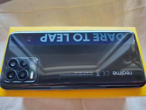 Telefon realme 8