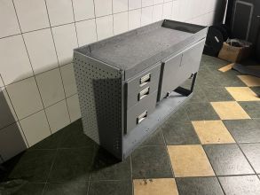 Zamienię Regał do warsztatu busa
