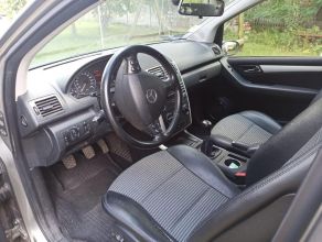 Mercedes a 180