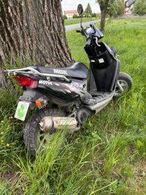Yamaha booster skuter