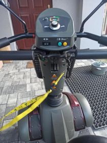 Sprzedam skuter czterokołowy elektryczny