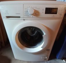 Sprzedam pralkę firmy Electrolux 6kg