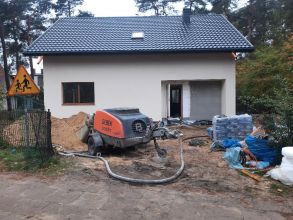 Praca posadzki maszynowe