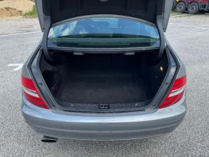 Mercedes C 1.8 BENZYNA Serwisowany w ASO Klimatronik...