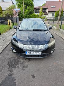 Honda Civic 1.8, benzyna (Hatchback)