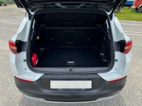 Opel Grandland X 1.2 BENZYNA Klimatronik Nawigacja Ledy...