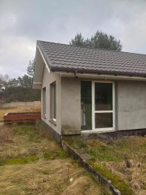Sprzedam działkę zabudowaną
