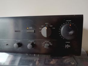 Wzmacniacz YAMAHA AX-570