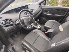 renault scenic 2015