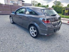 Opel Astra GTC.. 1,4 benzynka 90KM.Lift 2009 rok.