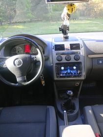 Volkswagen Touran doinwestowany