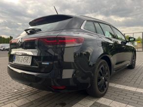 Renault megane iv 1.6 e-tech plug-in hybrid