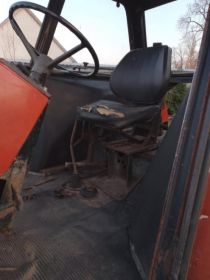 sprzedam ursusa 912 z1985r