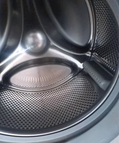 Sprzedam pralkę firmy Whirlpool