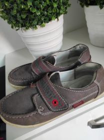 Buty chłopięce