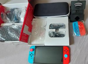 Sprzedam nintendo oled