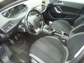 Peugeot 308 - 1,6 HDI - ZADBANY