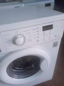Sprzedam pralkę firmy LG