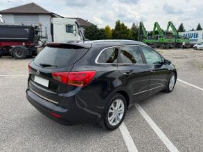 Kia Ceed 1.6 BENZYNA Klimatronik Nawigacja Ledy Kamera...