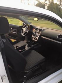Volkswagen scirocco biały piękny.