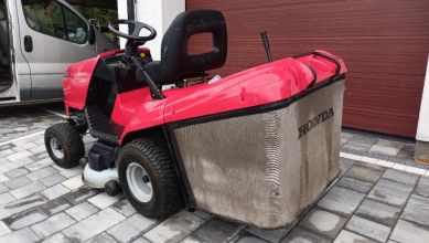 Sprzedam traktorek kosiarka Honda 2216