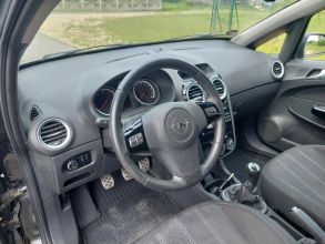 OPEL CORSA D 1,2 BENZYNKA 85 KM..LIFT 2012..5-...