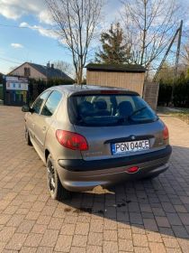 Peugot 206 1.4 benzyna
