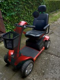 Skuter elektryczny