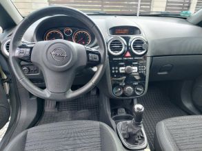Opel Corsa D 1,2 benzynka LIFT 2014.. przebieg 166...