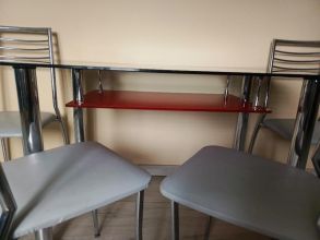 Stół szklany i 4 krzesła