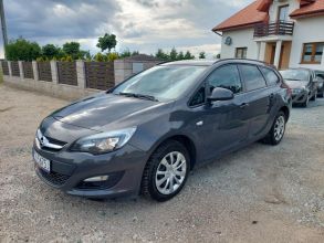 Opel Astra J 1.6 CDTI lift 2015 bogata polecam