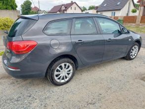 Opel Astra J 1.6 CDTI lift 2015 bogata polecam