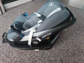 Fotelik Maxi Cosi f-013 Pebble Pro + baza FamilyFix3