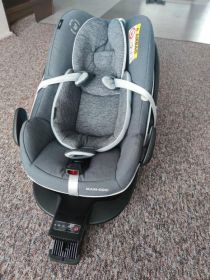 Fotelik Maxi Cosi f-013 Pebble Pro + baza FamilyFix3