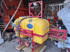 Opryskiwacz Biardzki 600l belka 15m