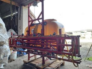 Opryskiwacz Biardzki 600l belka 15m