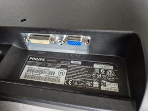 Monitor Philips 223V5L 22 cale