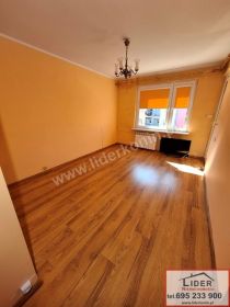 Na sprzedaż - 3 pok. - 1 piętro - balkon - Turek, Armii...