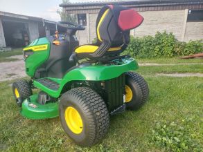 Kosiarka traktorek John Deere s120
