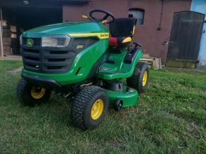 Kosiarka traktorek John Deere s120