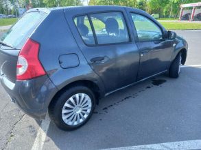 Dacia sandero 1.4 gaz.rok 2010.