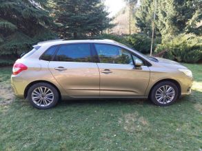 SPRZEDAM Citroen C4 bogata wersja.