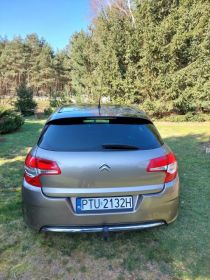 SPRZEDAM Citroen C4 bogata wersja.