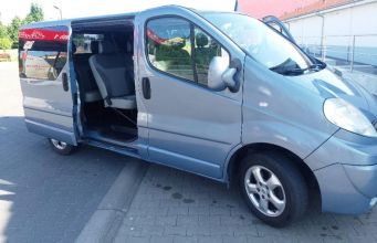 Renault Trafic 2.0 DCI rok 2009