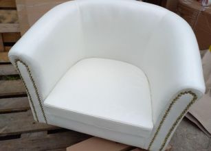 Nowe krzeselka i fotel