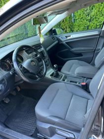 Volkswagen Golf VII