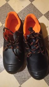 Sprzedam buty BHP