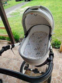 Oddam wózek dziecięcy plus wkładkę na spacerówkę