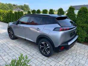 Peugeot 2008 II 1.5 diesel 130 KM 2021r.