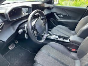 Peugeot 2008 II 1.5 diesel 130 KM 2021r.